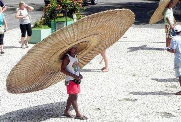 Самая огромная шляпа