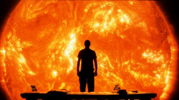 Мужчина с веером