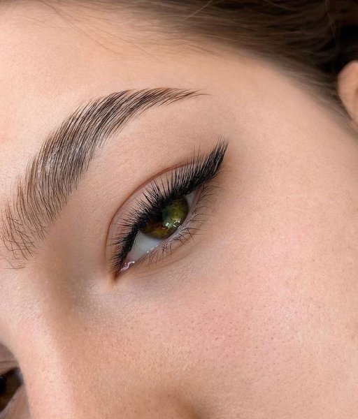 Весенние ресницы нарощенные
