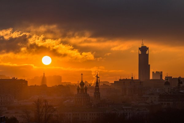 Восход над Москвой