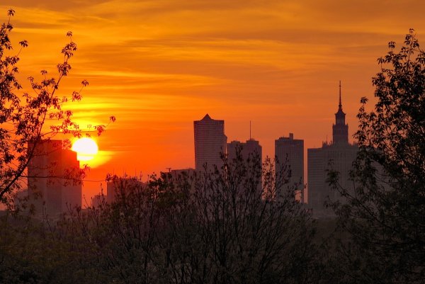 Закат в городе