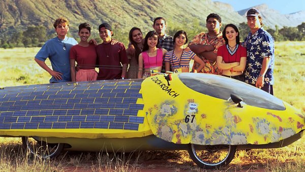 В погоне за солнцем фильм 1996