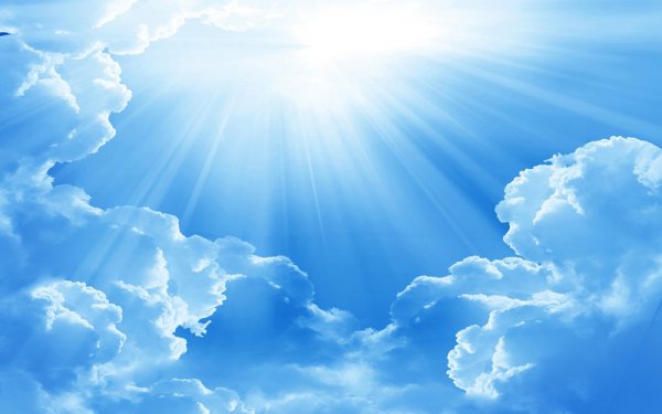 Голубое небо и солнце
