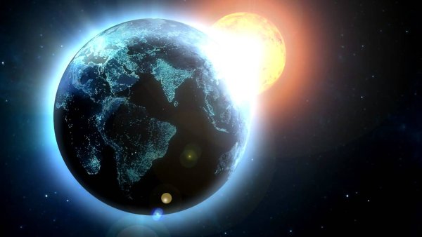 Земля вращается