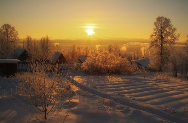 Красивая зима в деревне