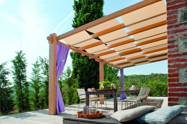 Пергола с маркизой