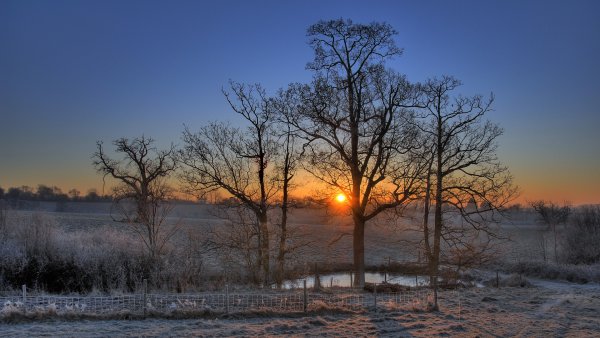 Поздняя осень вечер