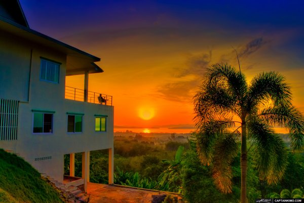 Домик и солнце