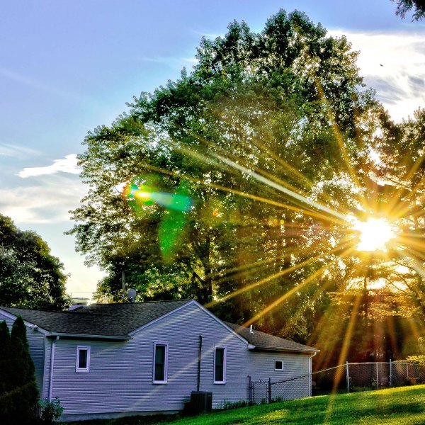 Дом на рассвете