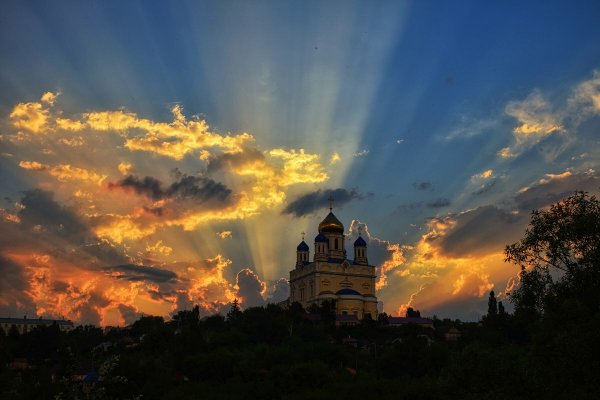 Вознесенский собор Елец на закате