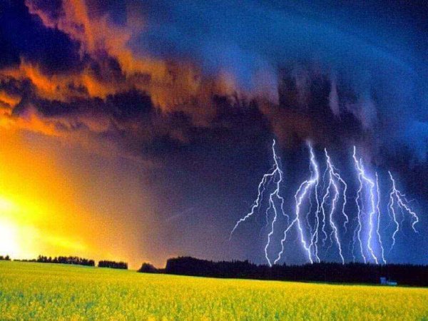 Гроза и солнце