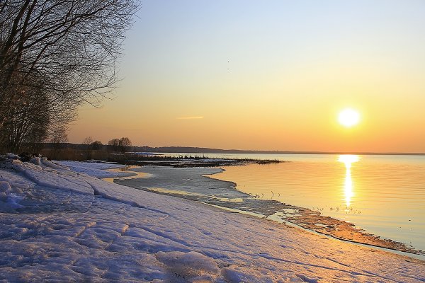 Рассвет ранней весной