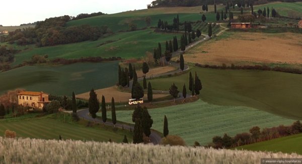 Под солнцем Тосканы Постер