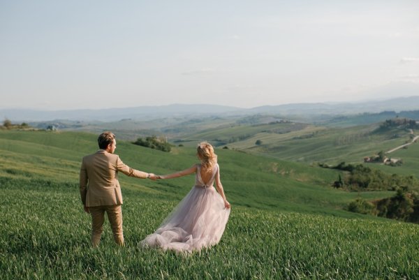 Мэйес Италия