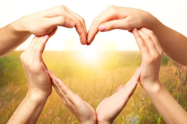 Солнце в ладошках