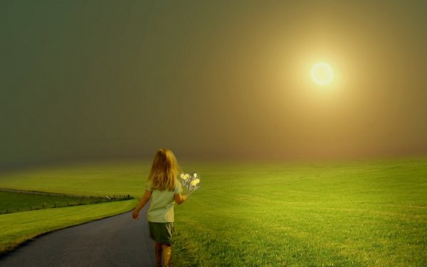 Солнце и Луна на небе