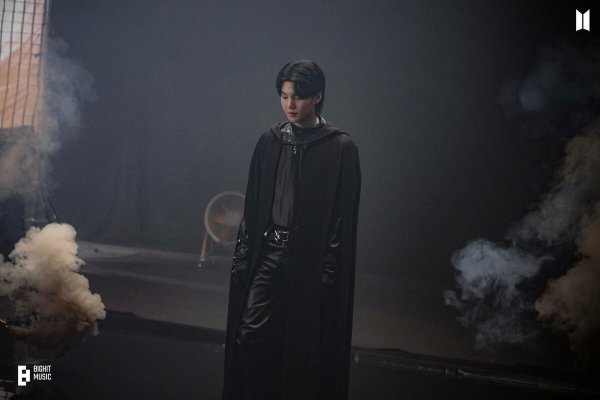 По ту сторону солнца книга