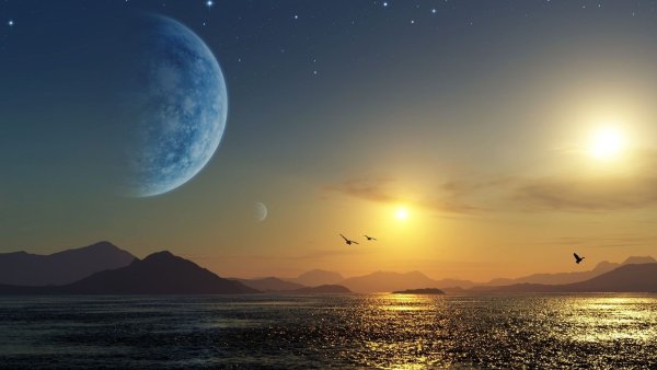 Старинное изображение солнца и Луны