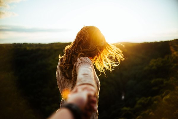 Девушка на закате