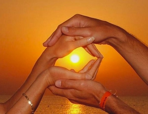 Стих про солнце для детей короткие