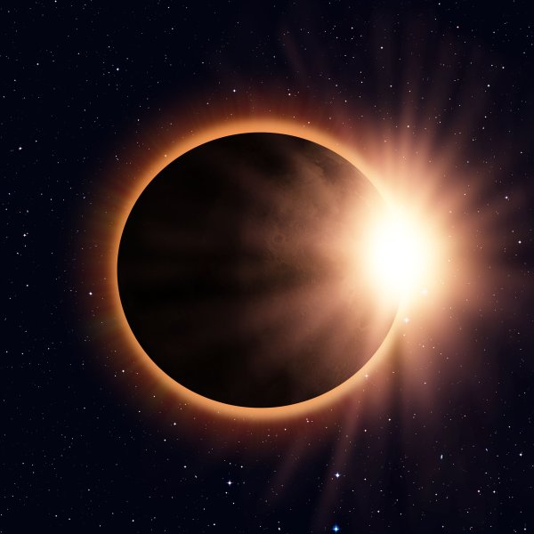 Луна и солнце одновременно