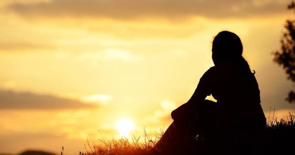 Силуэт на рассвете