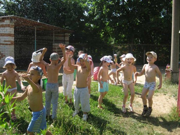 Солнечные ванны для детей в детском саду