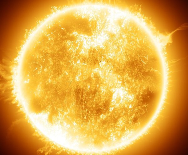 Солнце в космосе