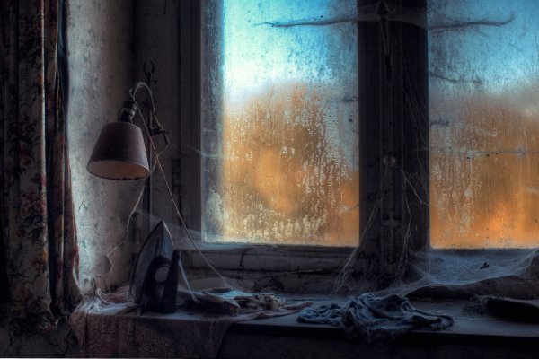 Пыльное окно