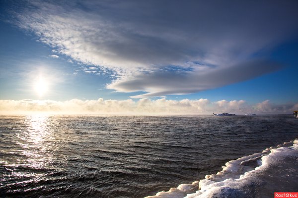 Солнечное сияние на Байкале