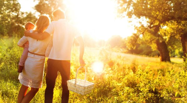 Семья солнце