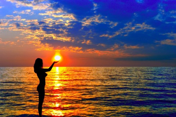 Солнечная девушка