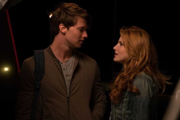 Белла Торн Полуночное солнце