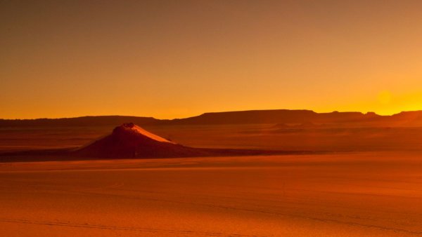 Солнце в пустыне