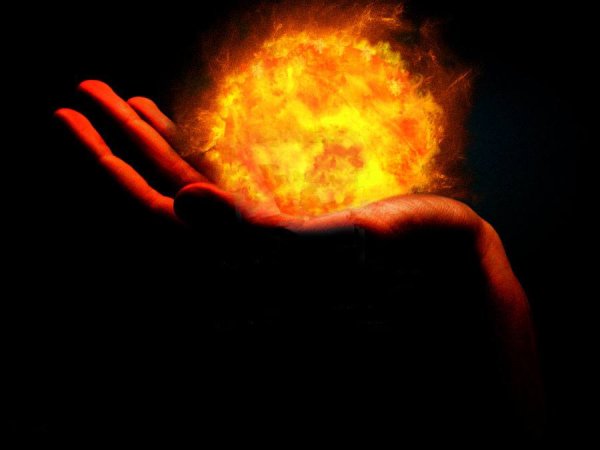 Красный Огненный шар