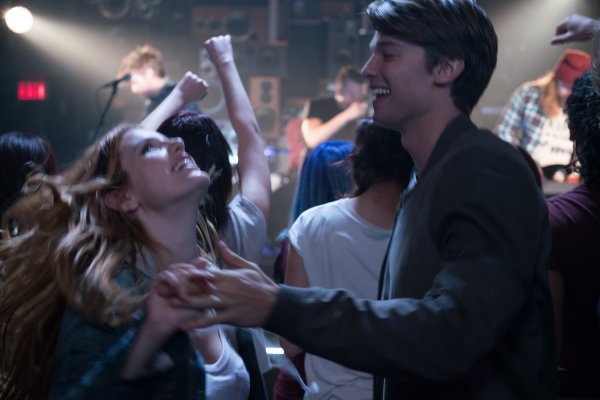 Белла Торн Полночное солнце