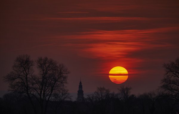 Красная Луна