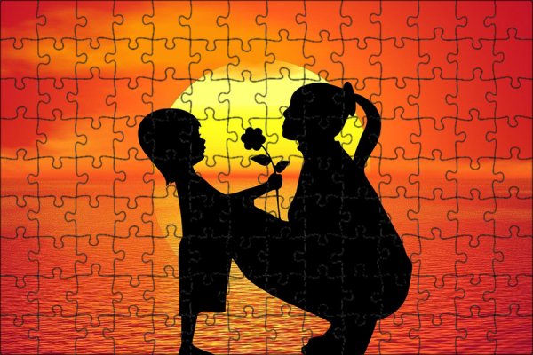 Мать на закате