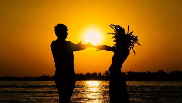 Так картинки влюбленные и Восход солнышко