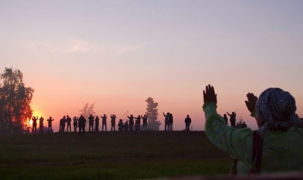 Ысыах Якутский праздник встреча солнца