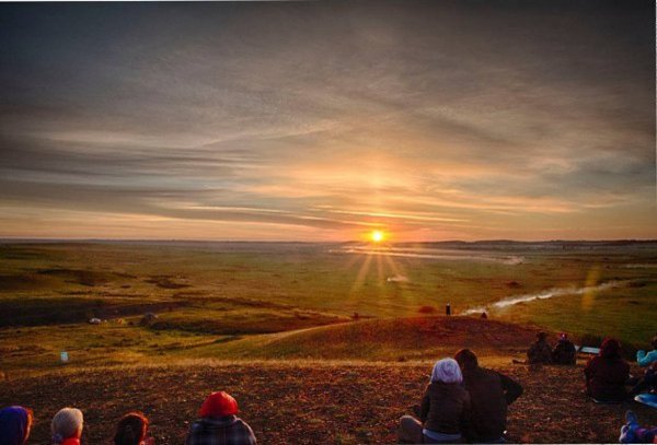 Встречать рассвет