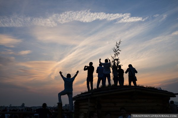 Человек на Восходе солнца
