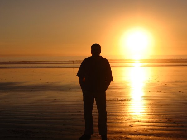 Человек на закате