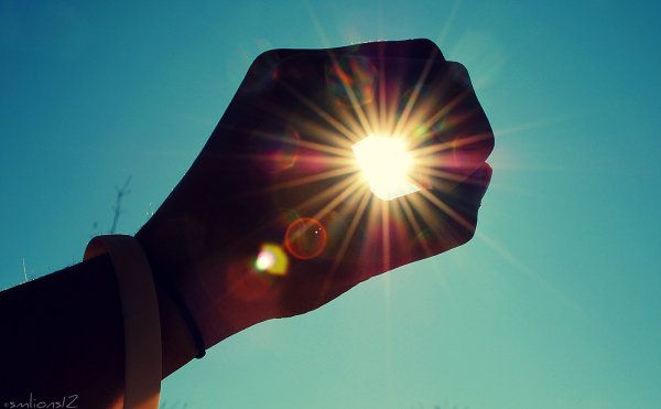 Слепящее солнце