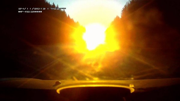 Человек в Луче света