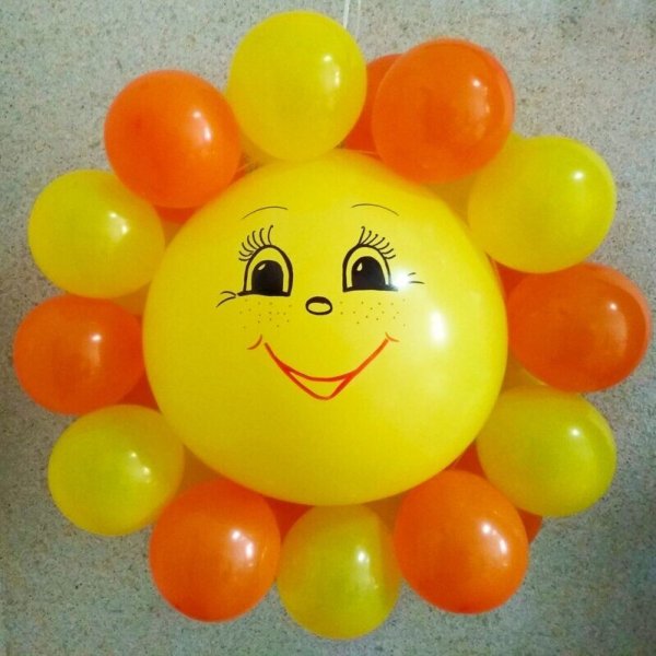 Солнце из воздушных шаров