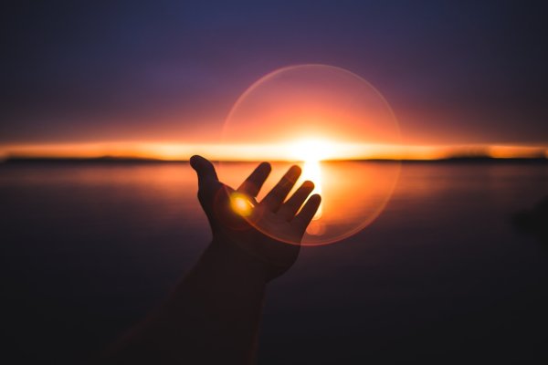 Солнце в руках