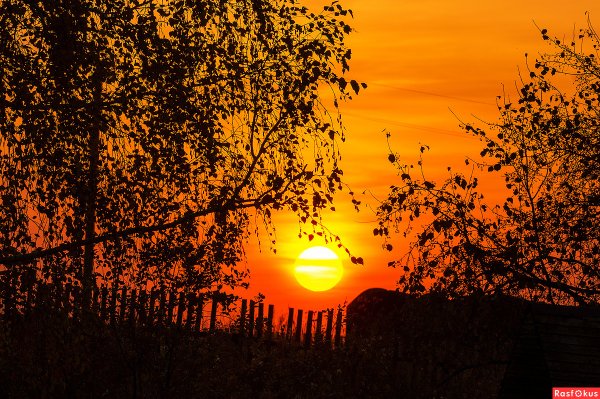 Закат солнце село