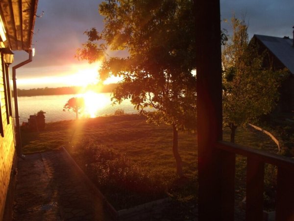 Солнечное утро в деревне