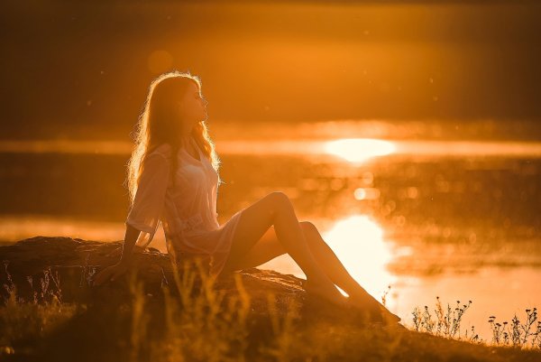 Девушка солнце природа